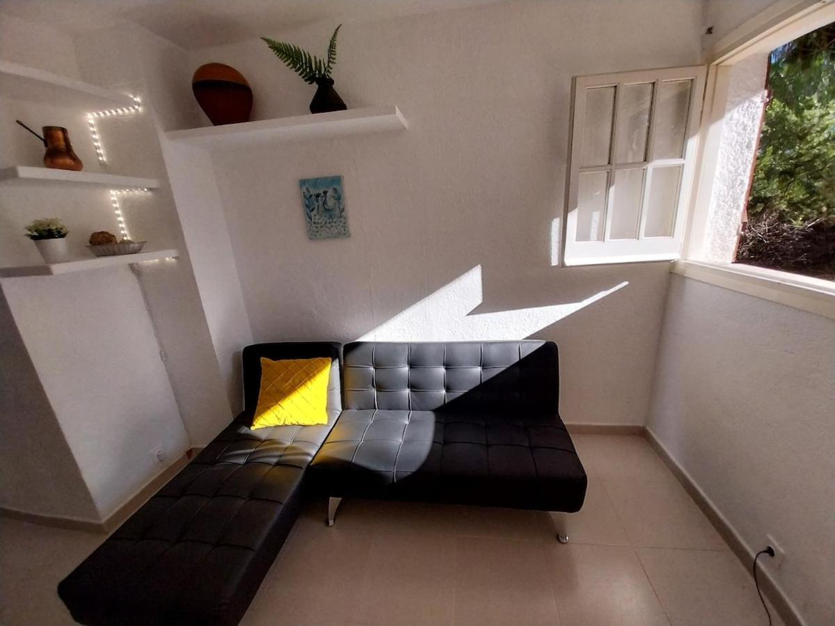2 Bed 10min Walk To Apartment